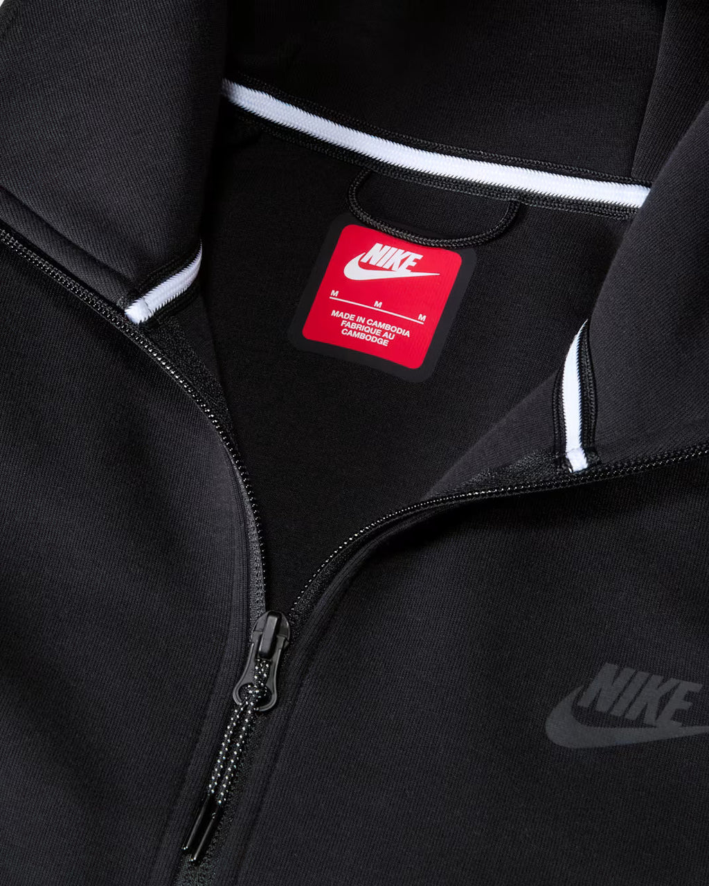 Nike Tech Fleece Full-Zip Hooded Jacket – Black