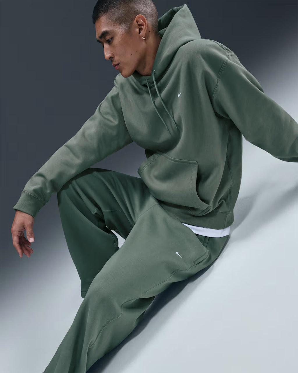 Nike Hoodie – Men's Solo Swoosh