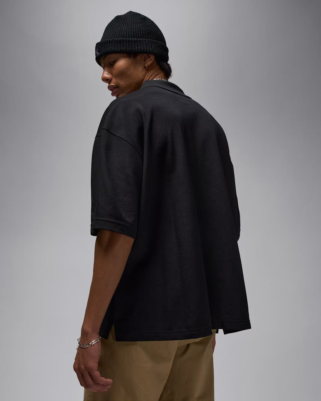 Jordan Essentials Polo – Black (Oversized Fit)